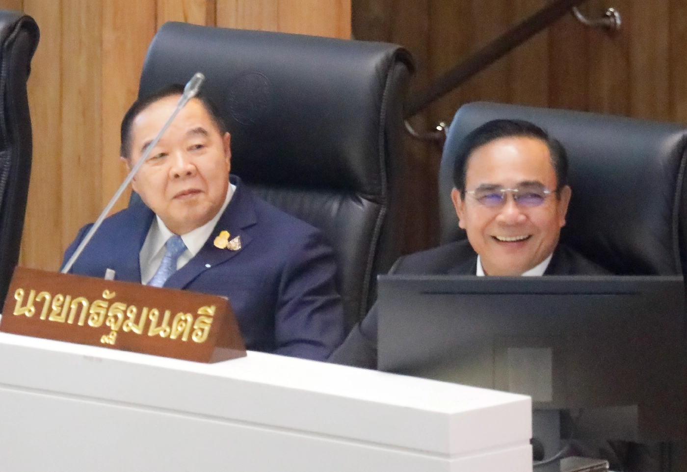 “นายกฯ” ปัดตอบเคลียร์ใจ “บิ๊กป้อม” หลังฟัน “ธรรมมนัส” พ้นรมช.เกษตรฯ