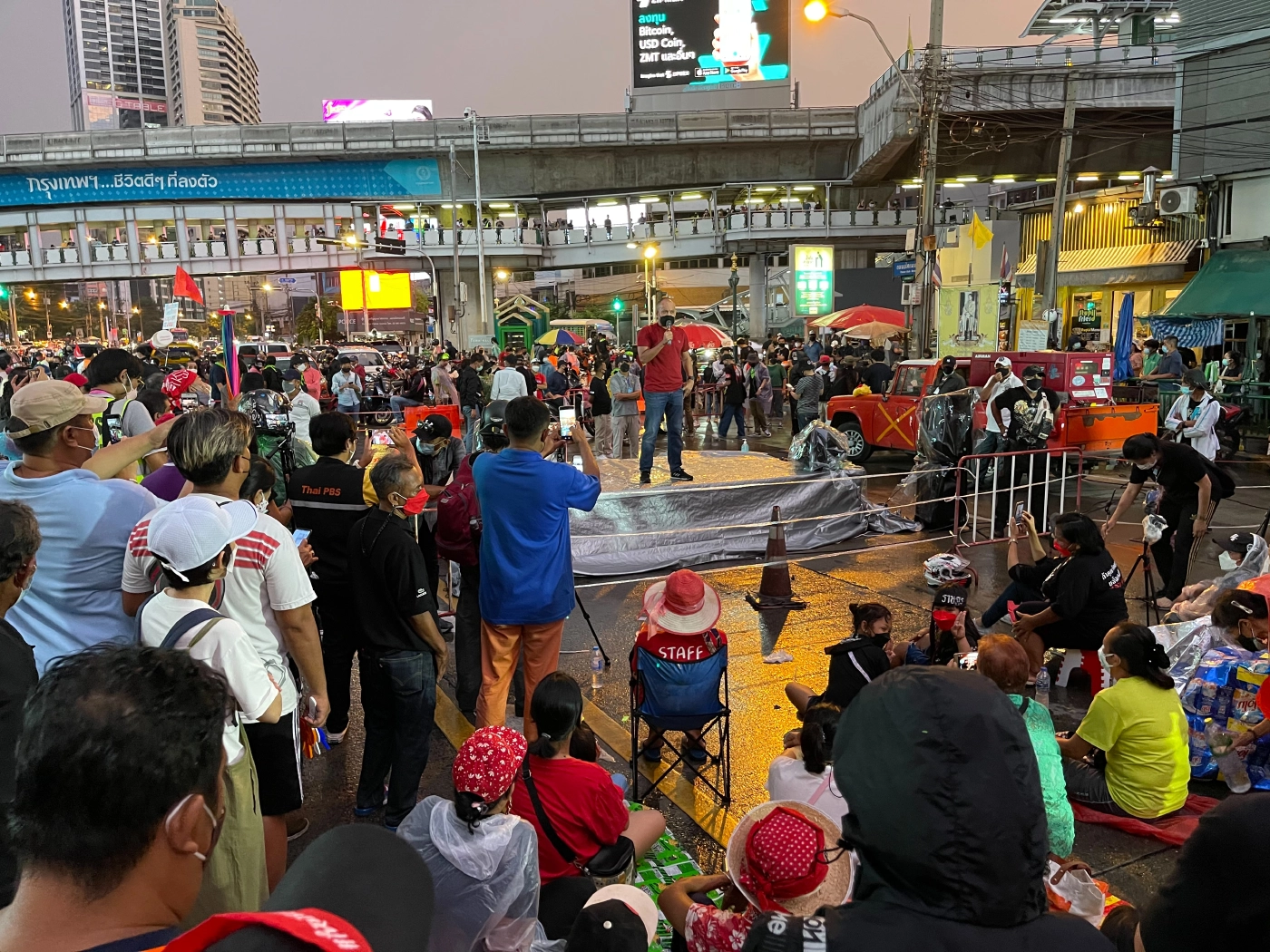 ม็อบเครือข่ายไล่ประยุทธ์ยุติการชุมนุม ขอประเมิน 1-2 ก่อนยกระดับ