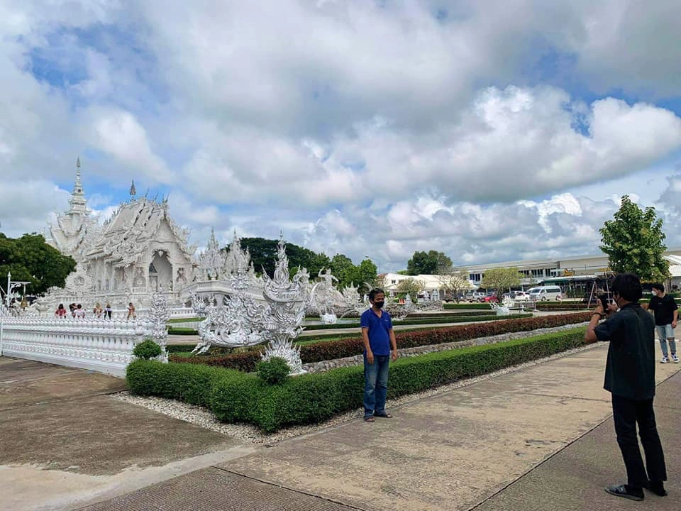 "วัดร่องขุ่น" เปิดบริเวณด้านหน้าให้เข้าชมแล้ว