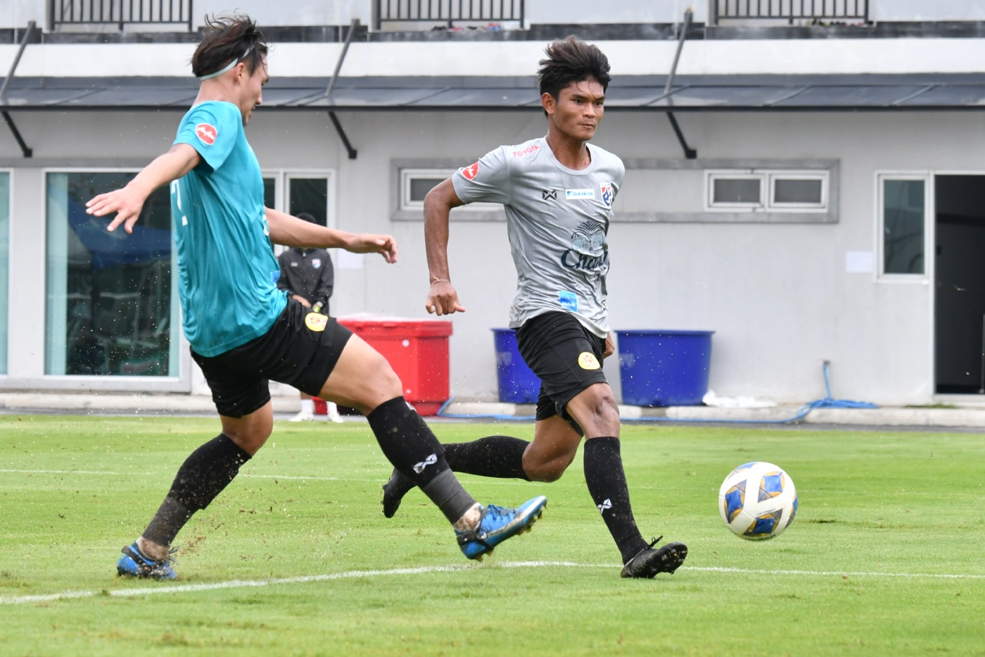 ช้างศึก U23 ลงอุ่นเครื่องกันเองรอบสอง "โค้ชก้าง"พอใจเด็กพัฒนาต่อเนื่อง