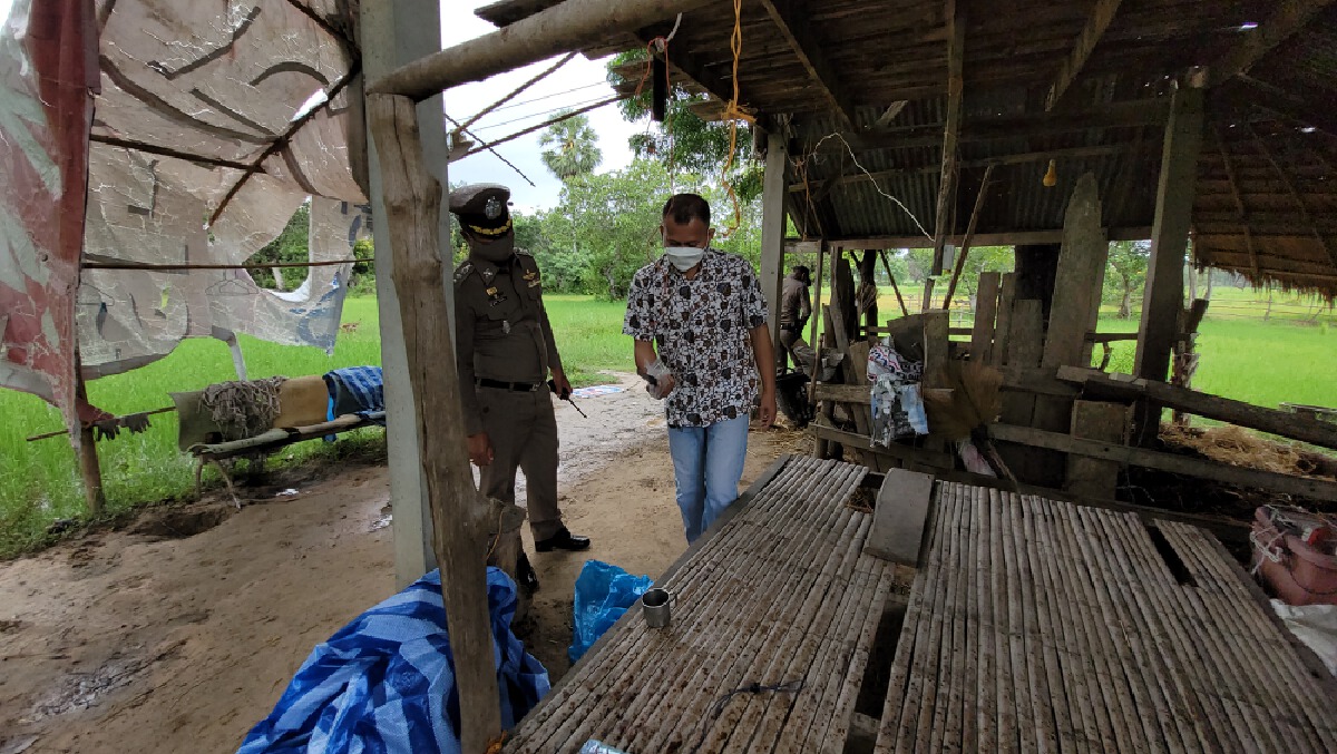 ตร.เร่งคลี่ปม2ผัวเมียถูกแทงเสียชีวิตระหว่างทางเถียงนากักตัว