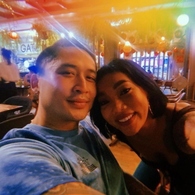 "ดาเอ็นโดรฟิน" เซย์เยส “เดนนิส”เซอร์ไพรส์คุกเข่าขอแต่งงาน