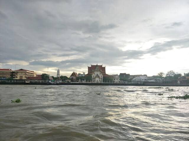 เตือน ปชช.สองฝั่งเจ้าพระยา ติดตามสถานการณ์น้ำ 
