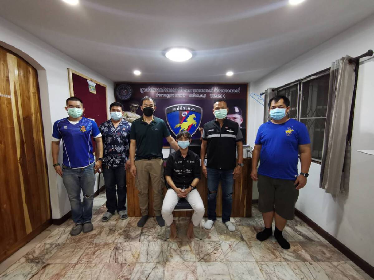 ซ้อนแผนรวบตำรวจเก๊รีดเงินยาเสพติดหลายแสน
