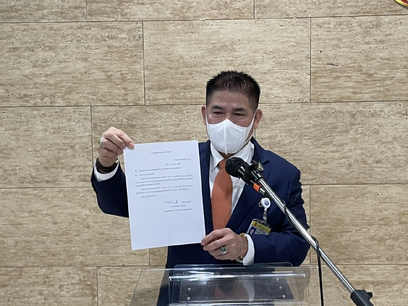 ร.อ.ธรรมนัส สั่งงานปกติ ก่อนประกาศลาออกจากตำแหน่ง รมช. ในช่วงบ่าย