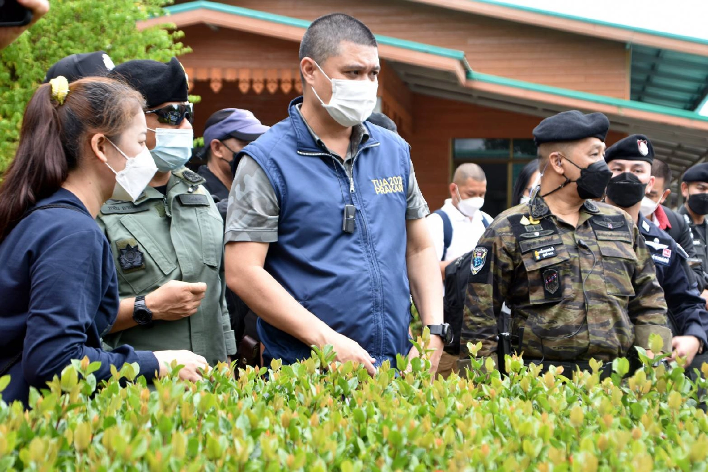 รังนกพ่นพิษ! สั่งย้าย 4 นายตำรวจ หลังพบพัวพันกับคดีรังนกสูญหาย