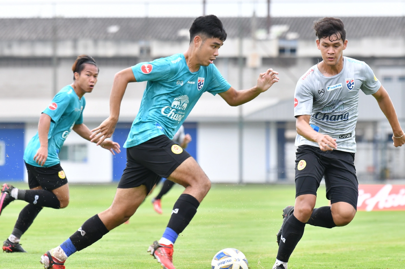 ช้างศึก U23 ลงอุ่นเครื่องกันเองรอบสอง "โค้ชก้าง"พอใจเด็กพัฒนาต่อเนื่อง