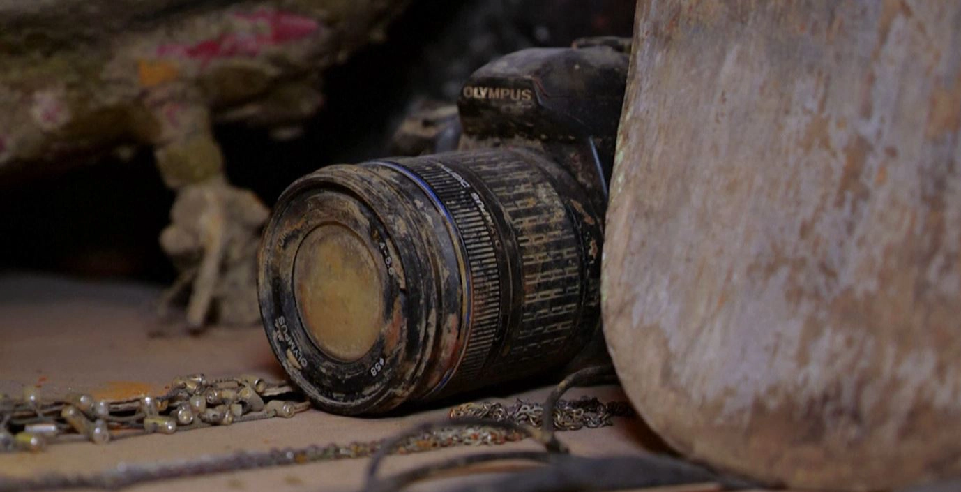 หนุ่มปารีส 11 ขวบทำความสะอาดแม่น้ำด้วยแม่เหล็ก