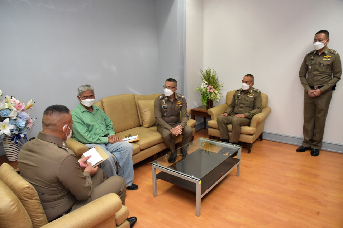 ในหลวง ทรงรับอนุเคราะห์ ตำรวจเจ็บ แยกดินแดง