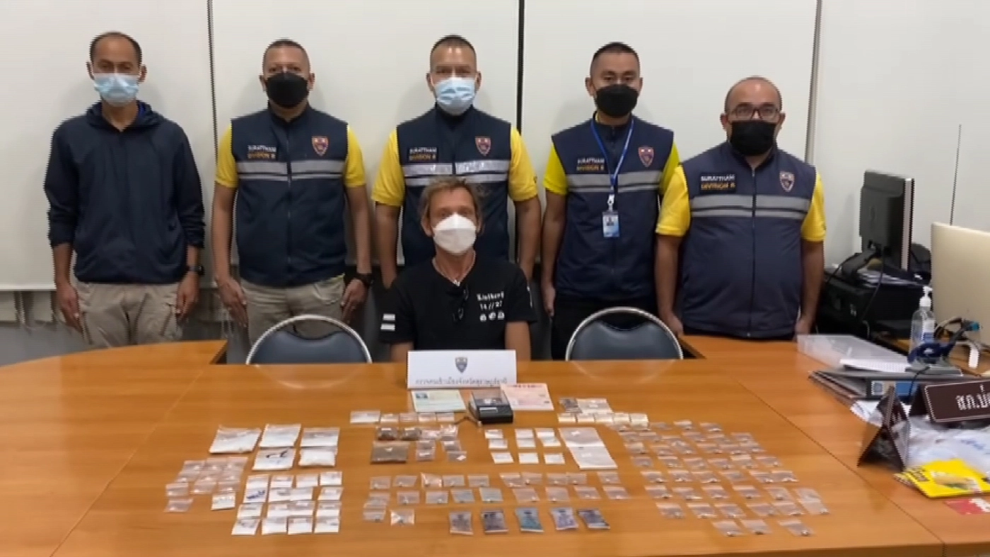 จับต่างชาติลอบจัดปาร์ตี้ "รัสเซีย" บนเกาะสมุยยึดยาเสพติดเพียบ