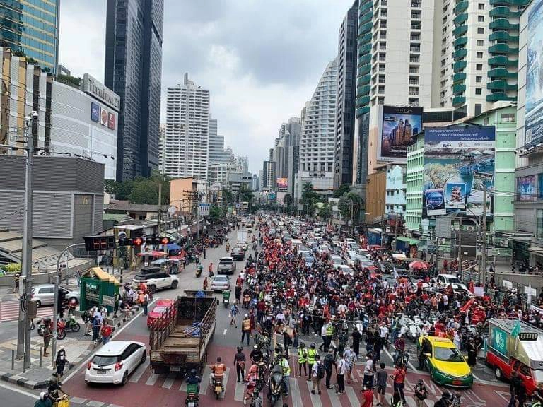 เริ่มแล้ว "คาร์ม็อบ 19 กันยา ขับรถยนต์ชนรถถัง" มวลชนเข้าพื้นที่แน่น