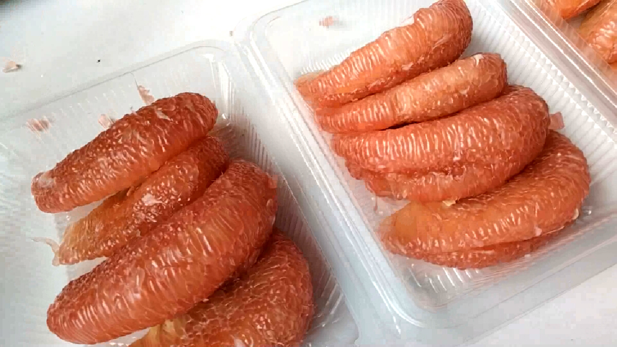 พิษโควิด!ทำส้มโอทับทิมสยามเมืองคอนเดือดร้อนส่งออก ตปท.ไม่ได้