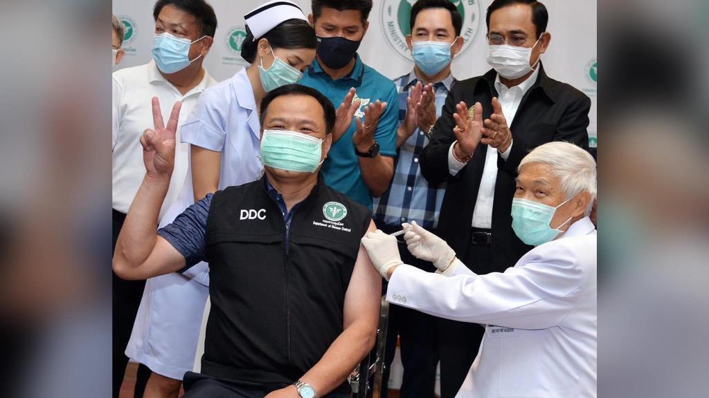“นายอนุทิน” แจงชัด ขอให้ประชาชนมั่นใจ วัคซีนมีมากพอถึงสิ้นปี!