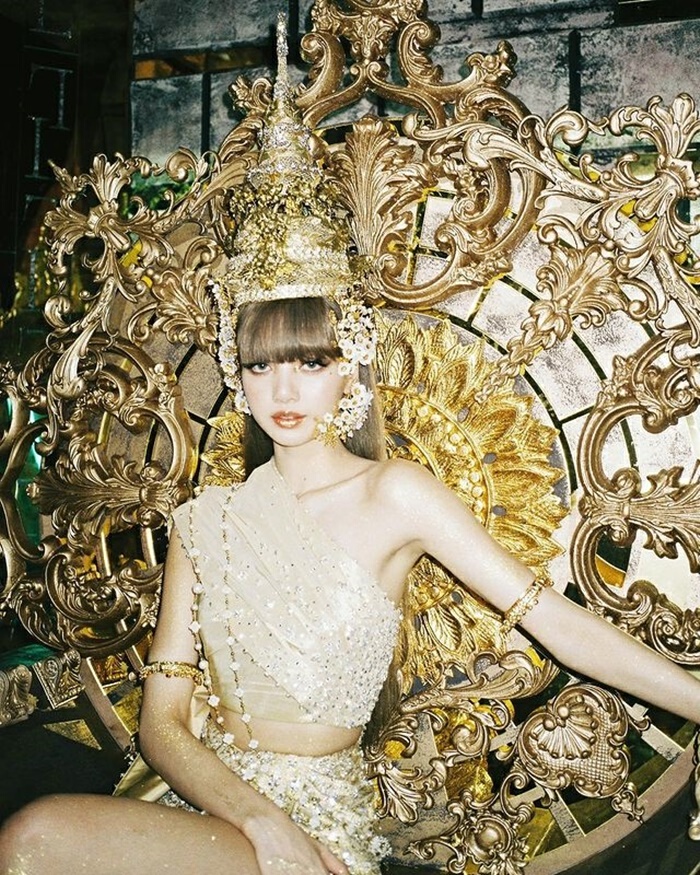 สรุปดราม่าชาวบลิ๊งค์ทั่วโลกสาป YG ปมโปรโมท"ลิซ่า"น้อย
