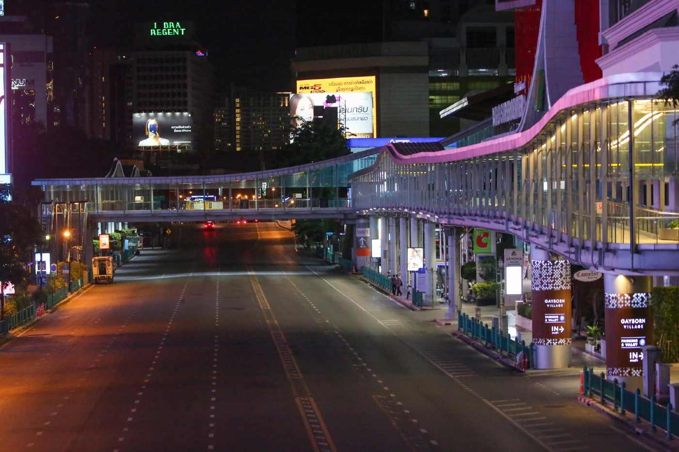 ครม.ไม่ต่อ "พ.ร.ก.ฉุกเฉิน" ทำ ศบค.ยุบอัตโนมัติ 