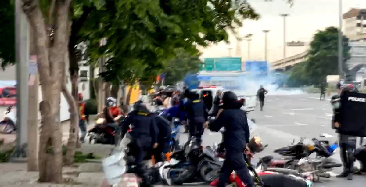 สภานักศึกษา มธ. ร่อนแถลงการณ์ ประณามตำรวจ ลั่น "วันนึงต้องชดใช้"