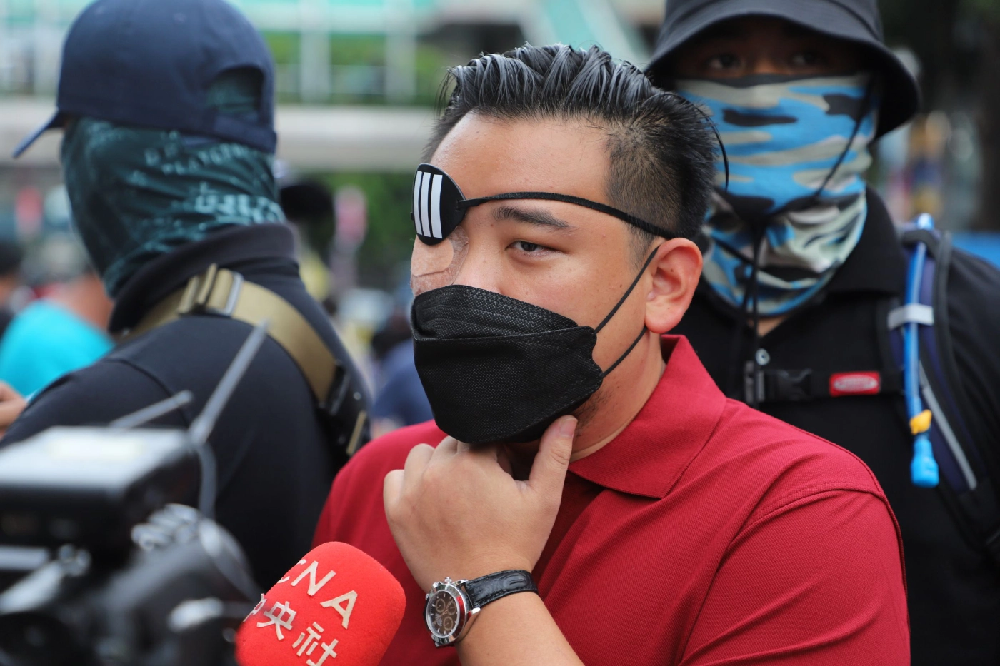 ม็อบแนวร่วมธรรมศาสตร์ฯ รวมตัวแยกราชประสงค์เตรียมปราศรัยเดือดรัฐบาล