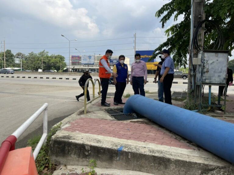 "อนุชา" เผยวิศวกรเตือนน้ำท่วมขังเสี่ยงทำให้พระปฐมเจดีย์ทรุดตัว