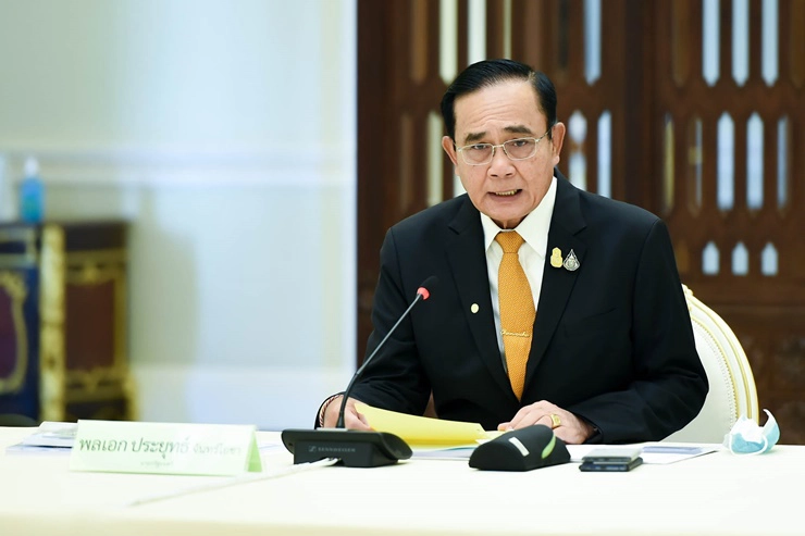 นายกฯ ประชุม ศบค.พิจารณาขยาย พ.ร.ก.ฉุกเฉิน-คลายล็อกอีก 10 กิจการ