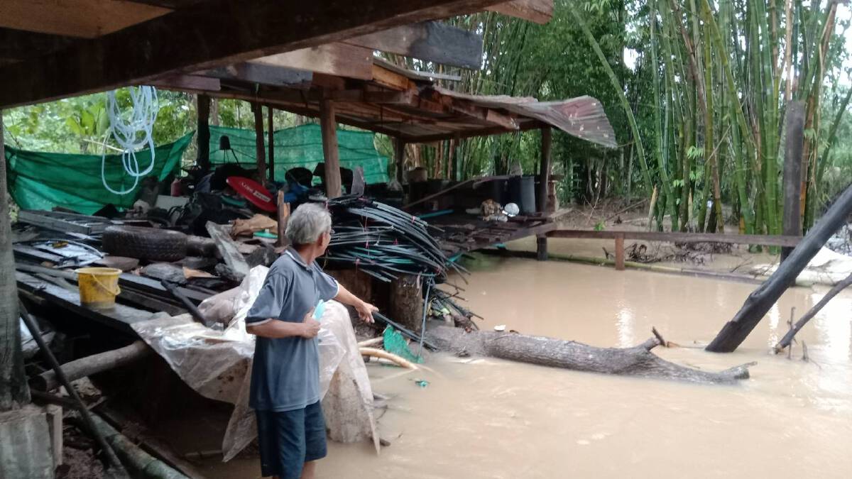 ชัยภูมิน้ำป่าทะลักหลายหมู่บ้านถูกตัดขาด