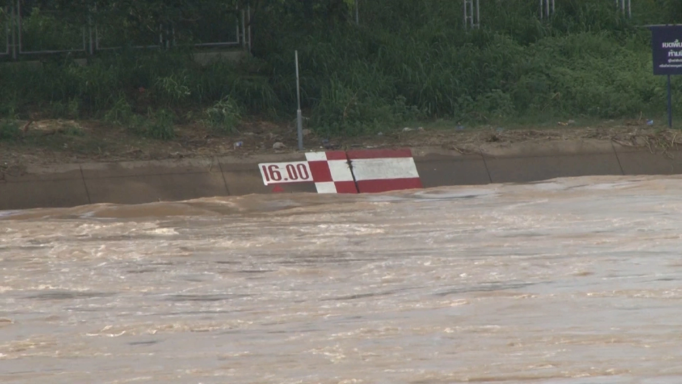 ทหารกองพันซ่อมบำรุงเครื่องบินทหารบกลงพื้นที่ช่วยเหลือชาวบ้าน