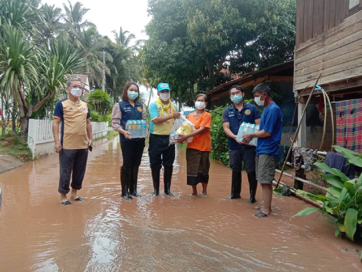 ฝนหนักเกิดน้ำป่าไหลหลากท่วมนาข้าว-บ้านเรือนราษฎร
