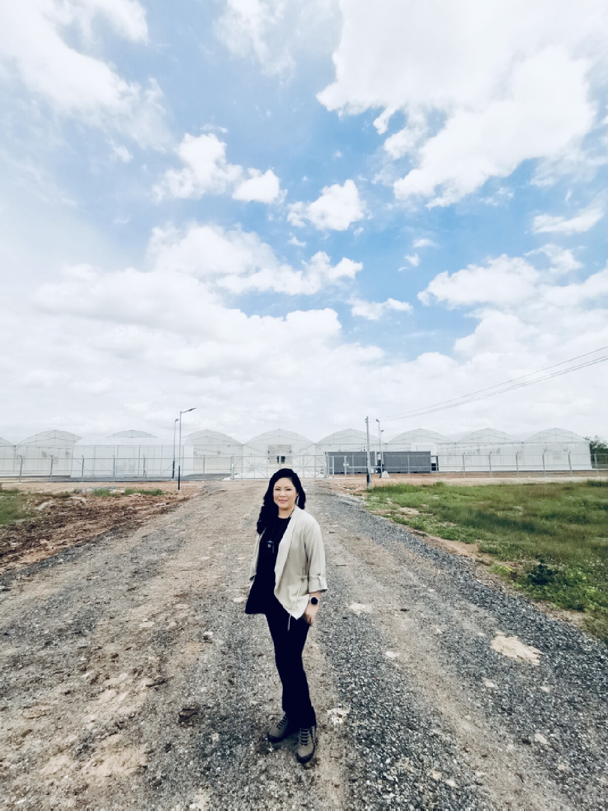 “นางฟ้ากัญชา” อวดโฉมแรก “CBD Agro-Tech Center”  โรงปลูกกัญชา-กัญชงของ “แคนนาบิซ เวย์” บนเนื้อที่กว่า 36 ไร่