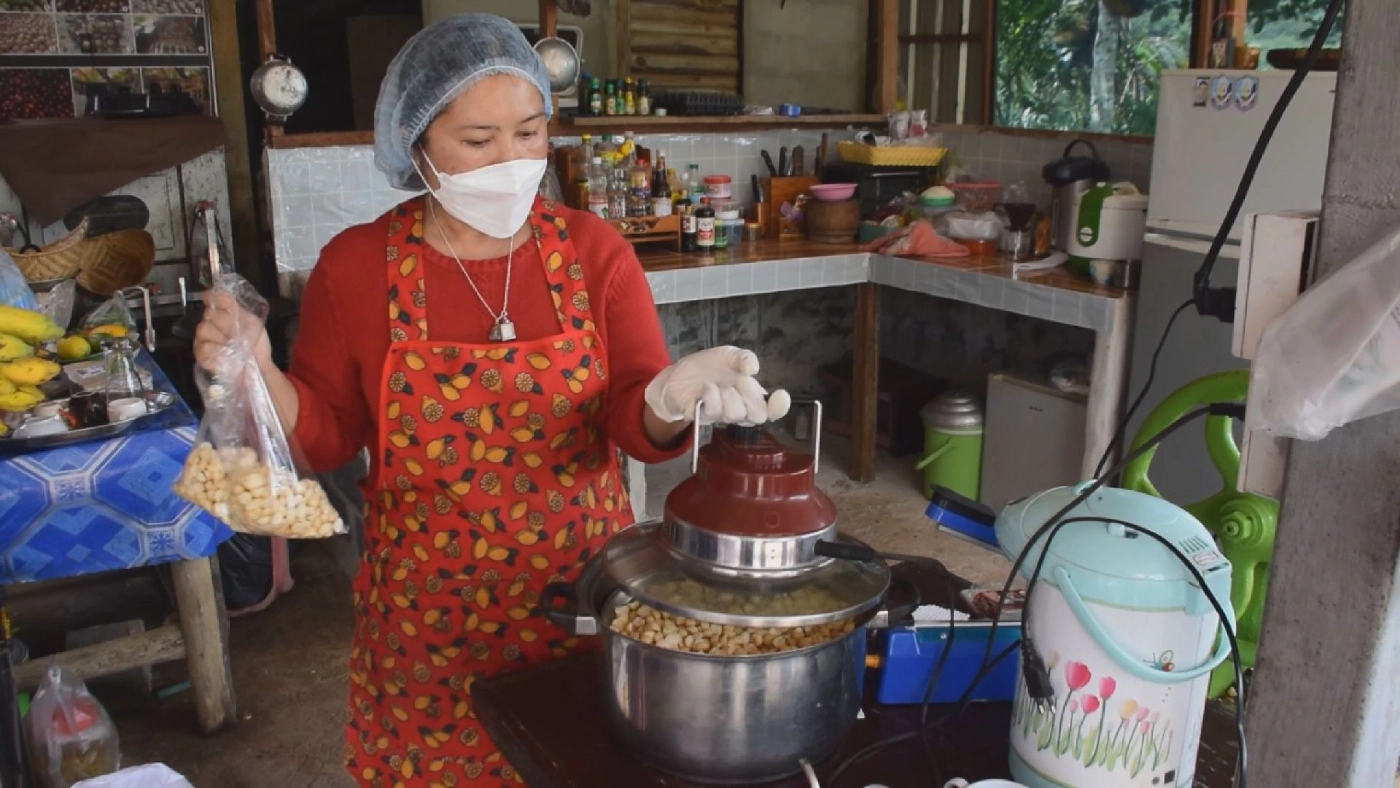 แปรรูป แมคคาเดเมีย ทำเงิน 3 หมื่น/เดือน