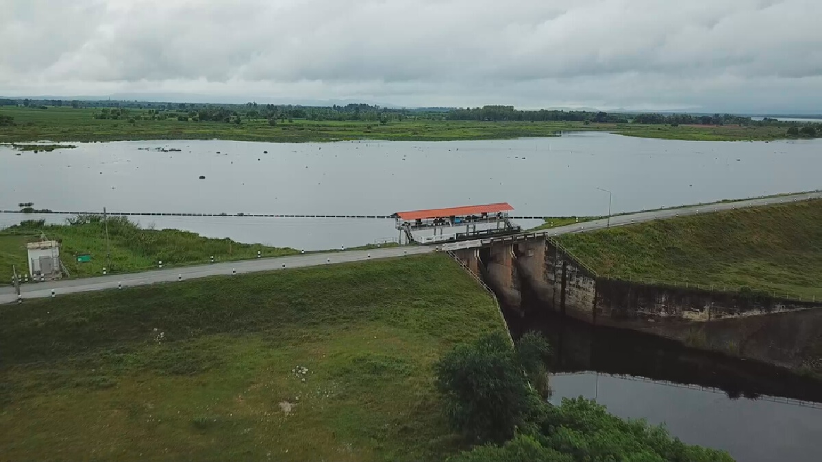 ห้วยหลวงอุดรน้ำเหลือน้อยลุ้นฝนรอบใหม่ท้ายฤดู