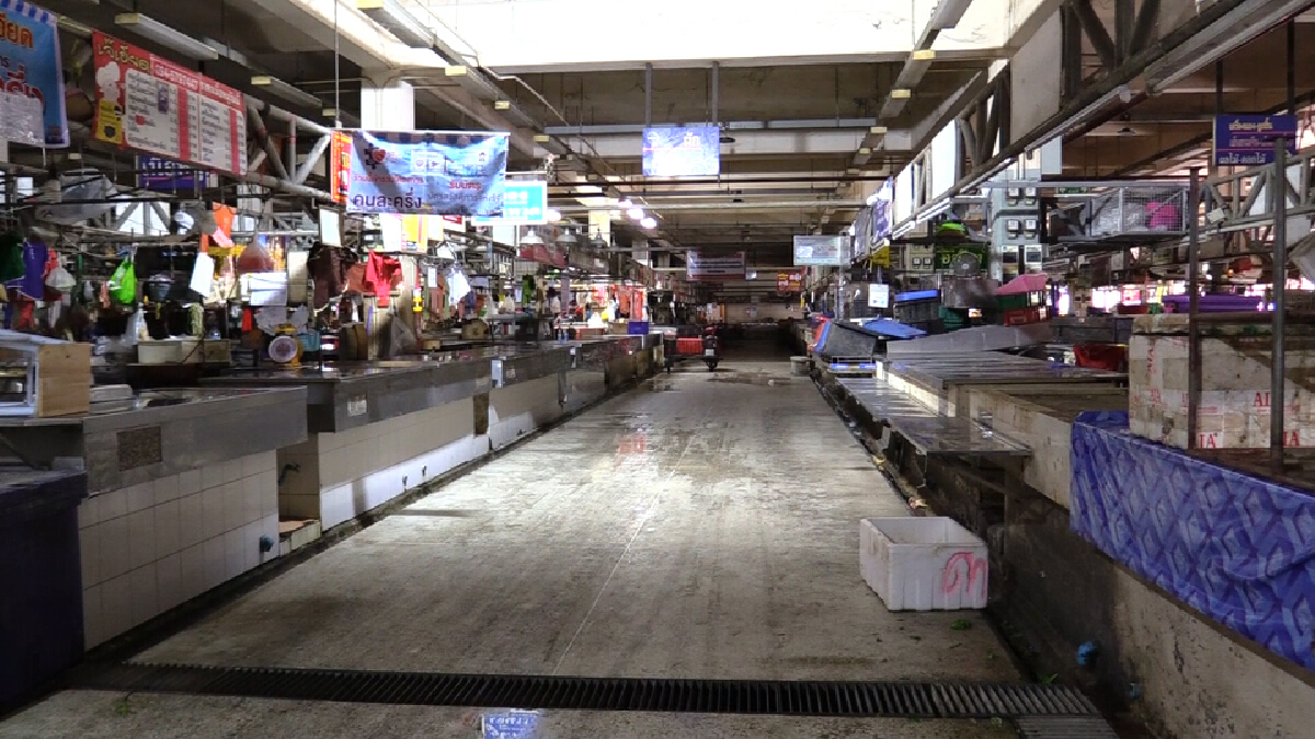 ปิดตลาดใหญ่เมืองคอนอีกระลอก ผู้ค้าระส่ำผลกระทบต่อเนื่องหนัก