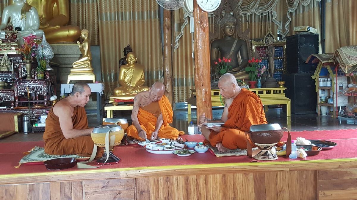 “ทอม ดันดี” บวชแล้ว ได้ฉายาว่า “พระธีระปัญโญ”