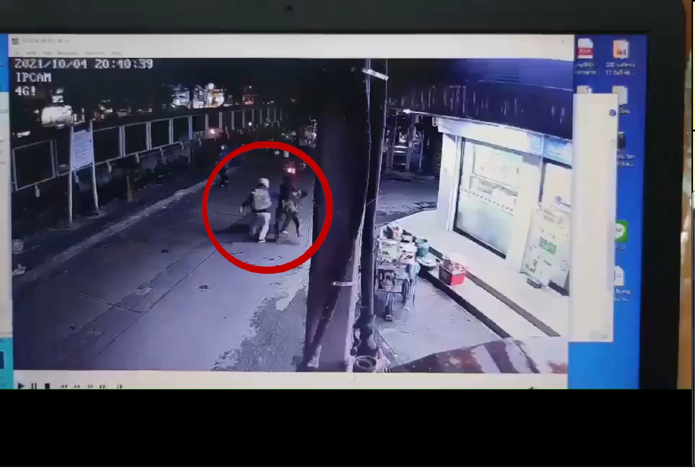 ตร.ประชาชื่น รวบ 1 ใน 2 แทงลูกหนี้ สิ้นใจคาซอยพงษ์เพชรนิเวศน์