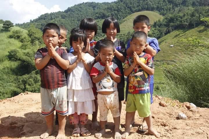 มูลนิธิ ซี.ซี.เอฟ.มอบสิ่งของในโครงการกองบุญกู้วิกฤติเพื่อชีวิตเด็ก