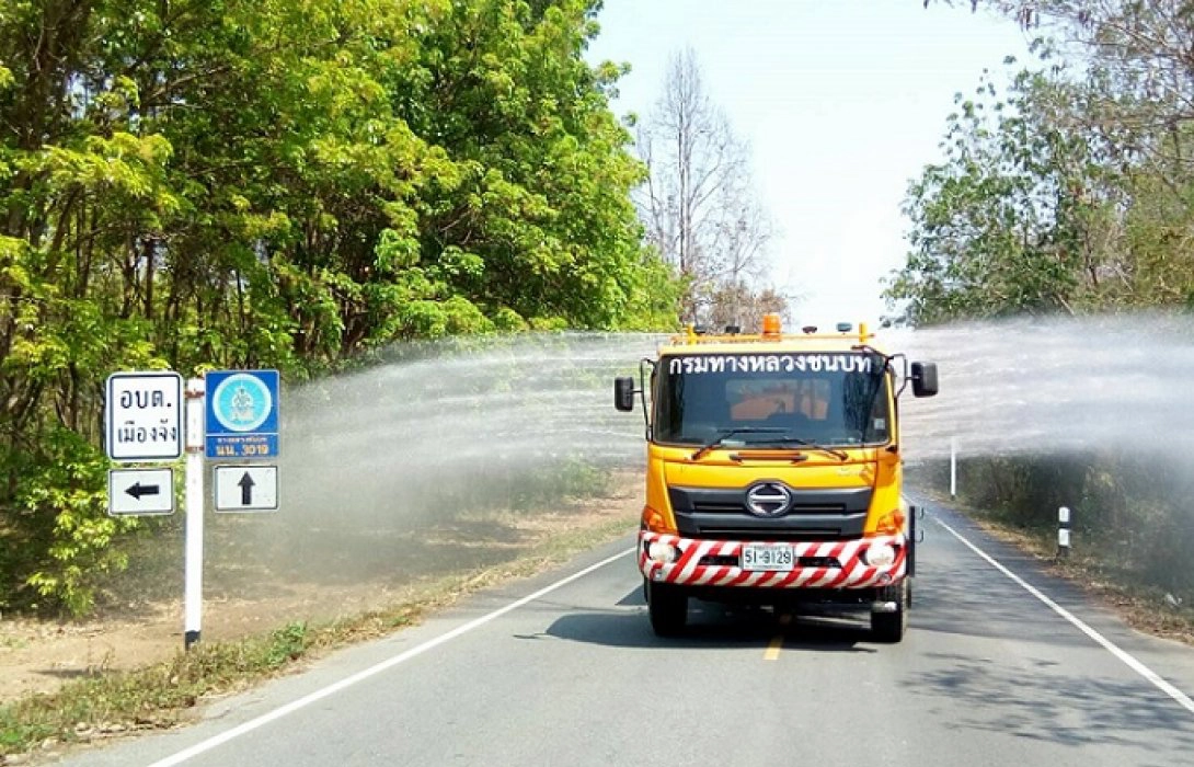 เช็กสถานการณ์น้ำท่วม 14 จังหวัด “สัญจรผ่านไม่ได้ 21 สายทาง” อัปเดตไว้ตรงนี้