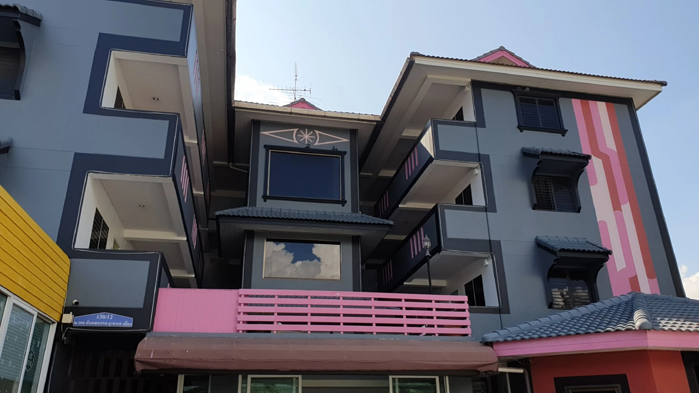 รร.เชียงใหม่ประชดโควิดหั่นราคา100บาททุกห้อง