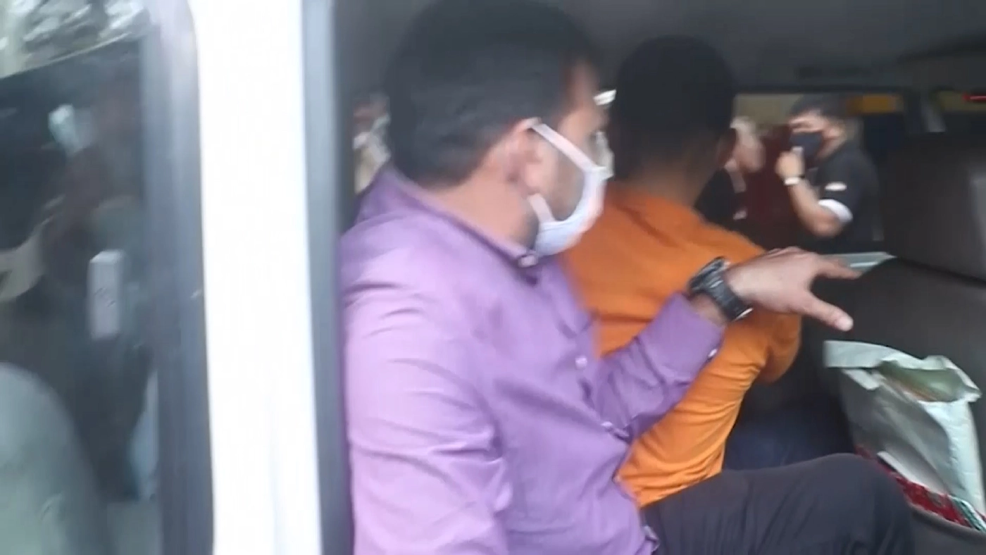 ลูกชายพระเอกอินเดีย ชาห์ รุกห์ ข่าน อดประกันตัวคดียาเสพติด