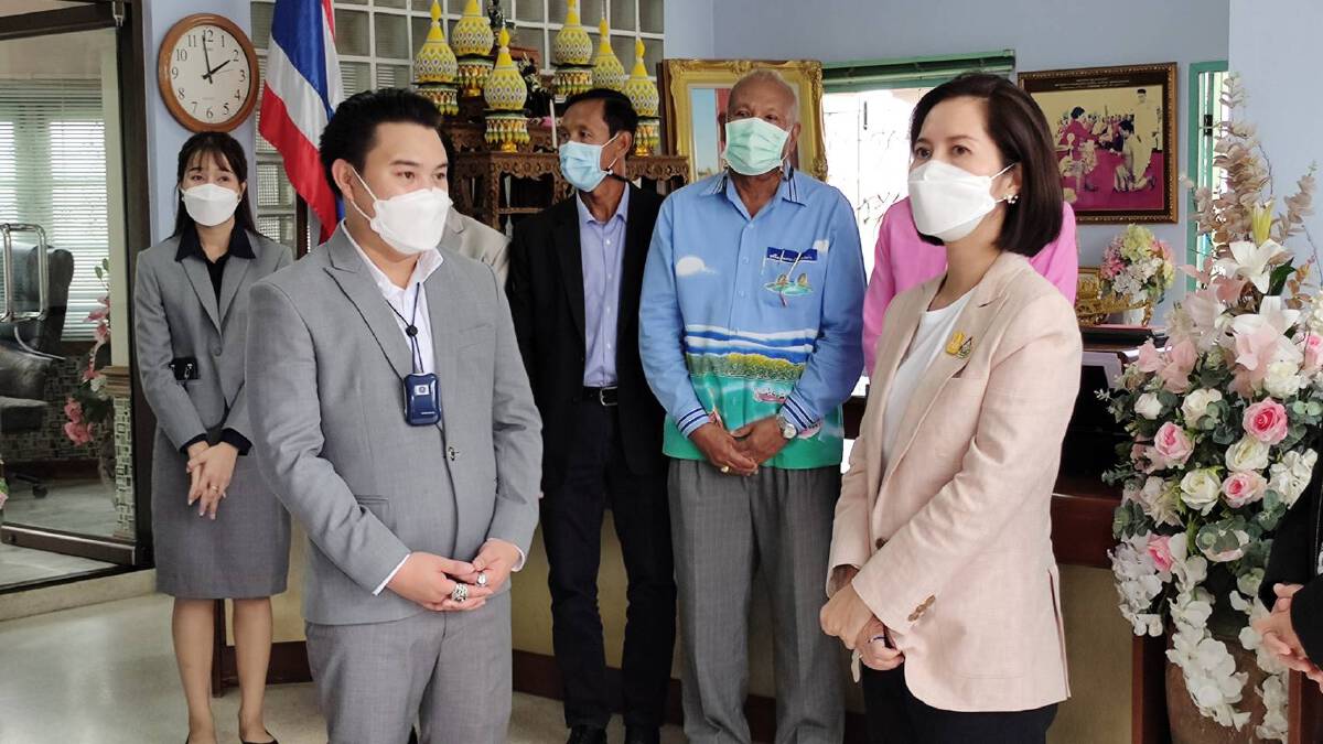 รมว.ศึกษาฯ ลงพื้นที่กระบี่ตรวจเยี่ยมความพร้อมเปิดภาคเรียน 1 พ.ย.นี้