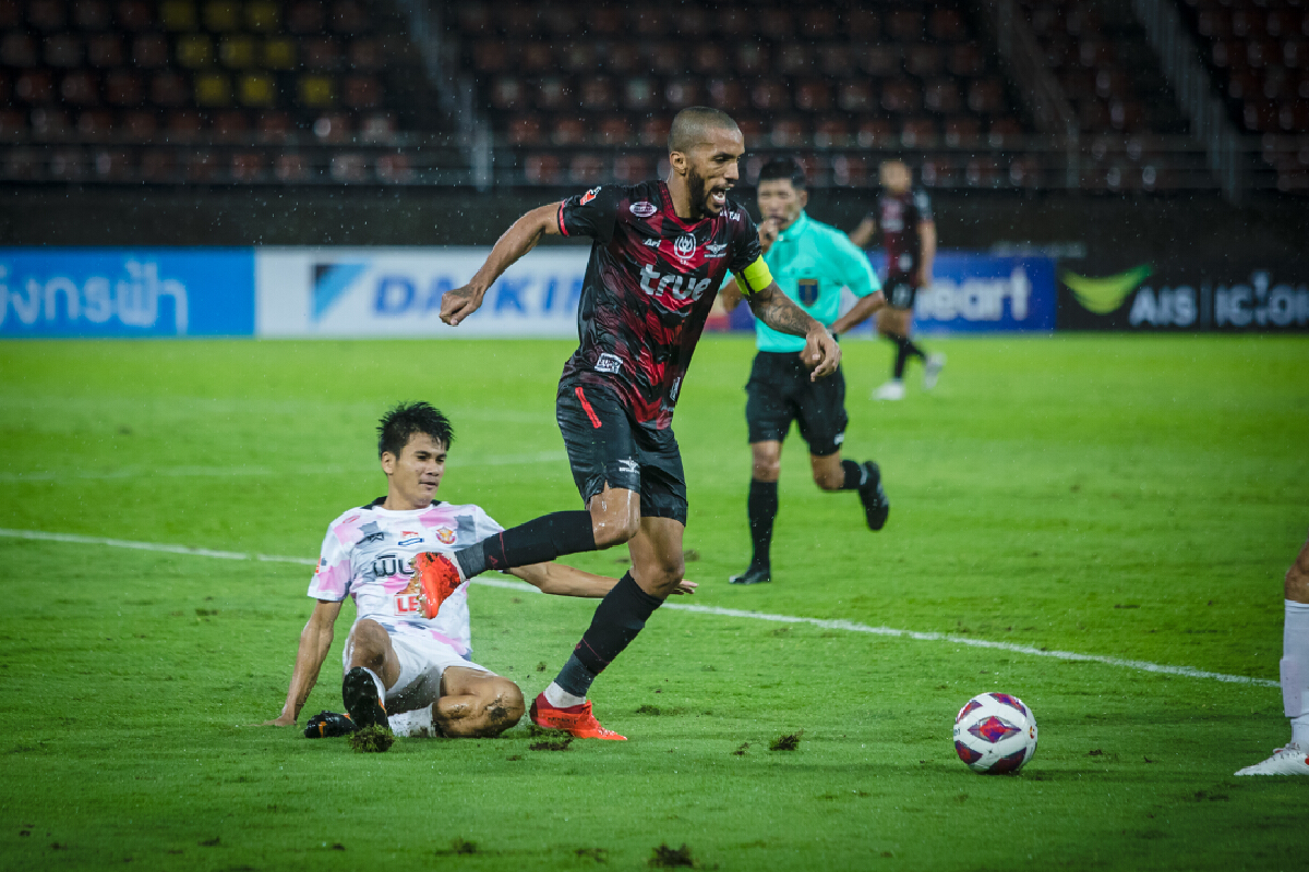 แบงค็อกทำได้แค่เสมอหนองบัวฯ1-1ศึกไทยลีก
