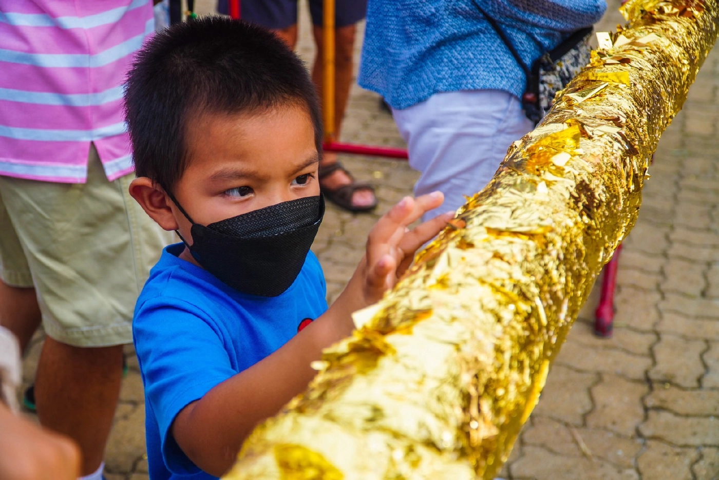 เริ่มแล้ว!! ภูเก็ตจัดพิธียกเสาโกเต้งและตะเกียงศักดิ์สิทธิ์ขึ้นสู่ยอดเสา