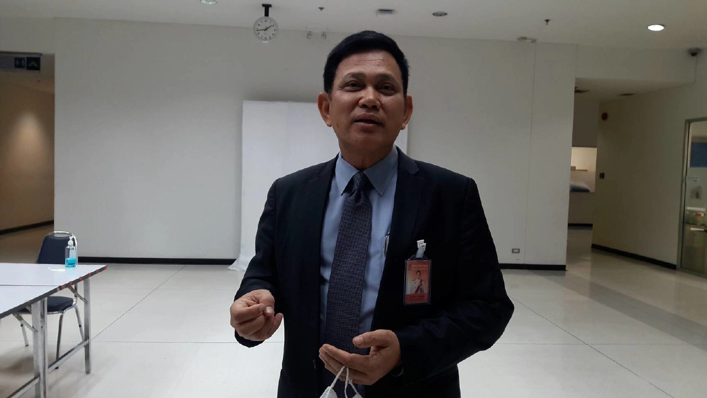 นายประยุทธ เพชรคุณ รองโฆษกสำนักงานอัยการสูงสุด