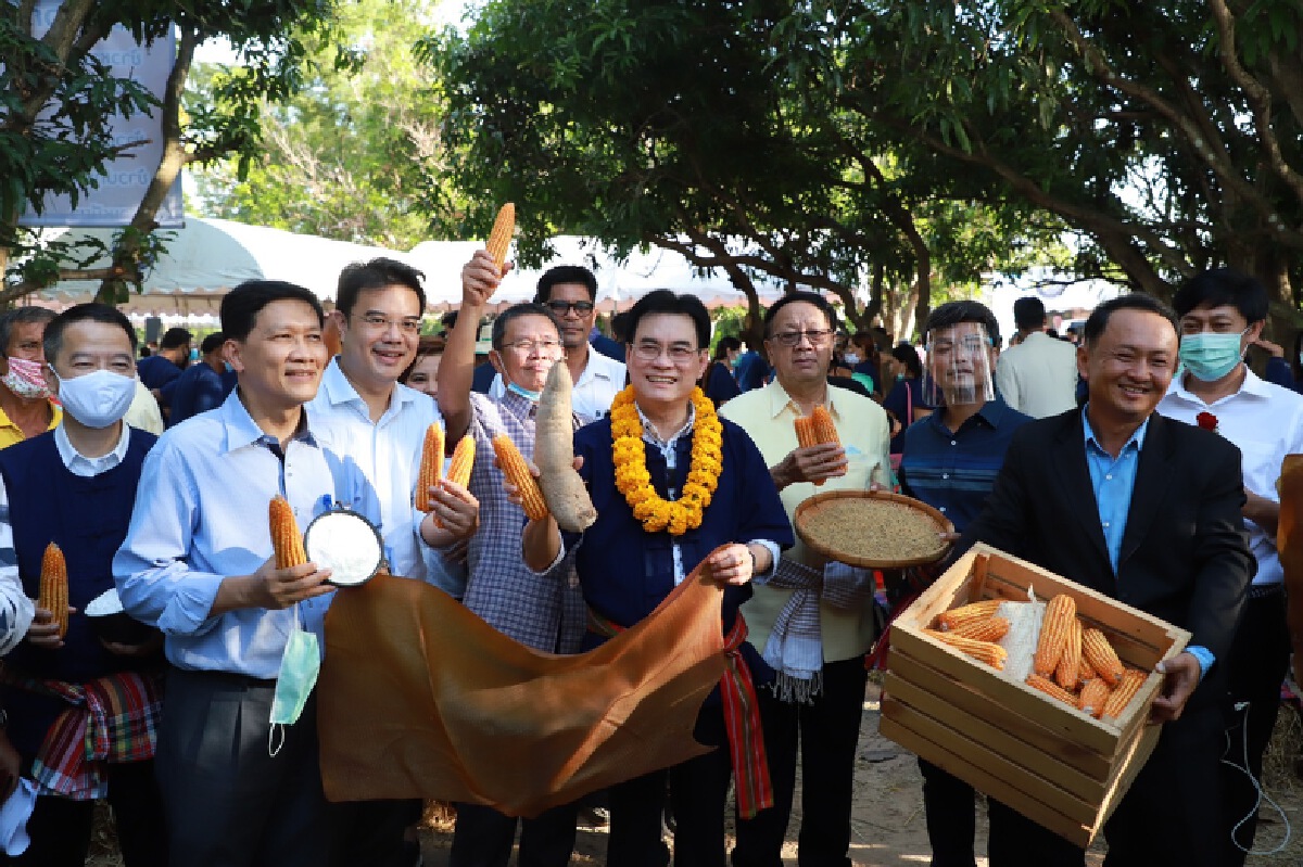 ปชป. ชี้ผลงานจุรินทร์ 2 ปี เสริมแกร่งเอสเอ็มอี
