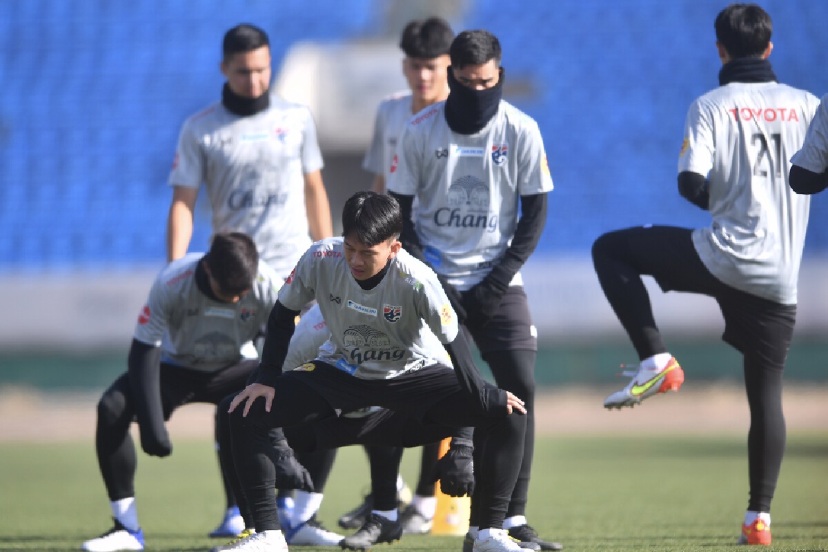 ช้างศึก U23 ลงซ้อมต่อเนื่อง, "โจนาธาน" ยันไร้ปัญหาเรื่องปรับตัว