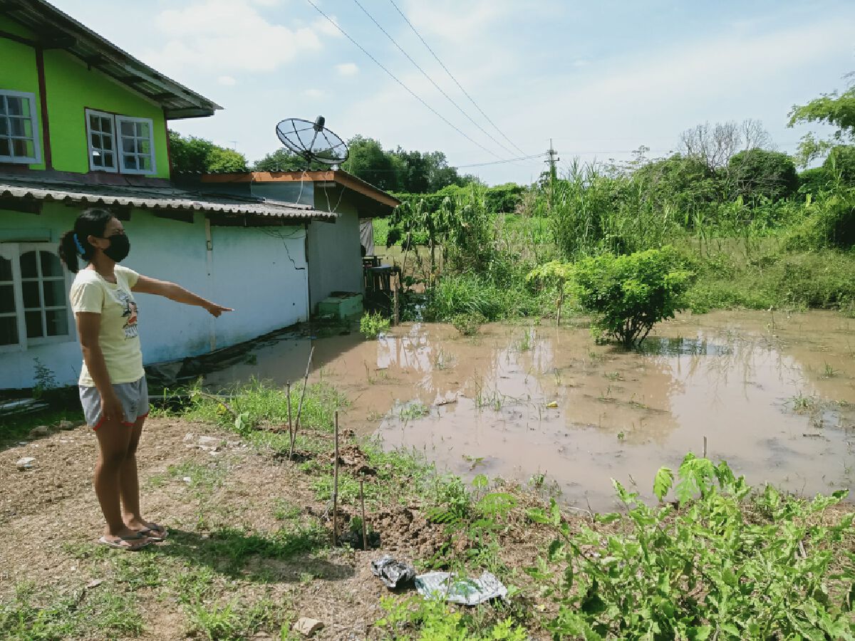 ตรวจสอบแม่น้ำน้อยไหลผ่าน 3 อำเภอ พบ ต.พิกุลทอง อ.ท่าช้าง น้ำเอ่อล้นตลิ่ง