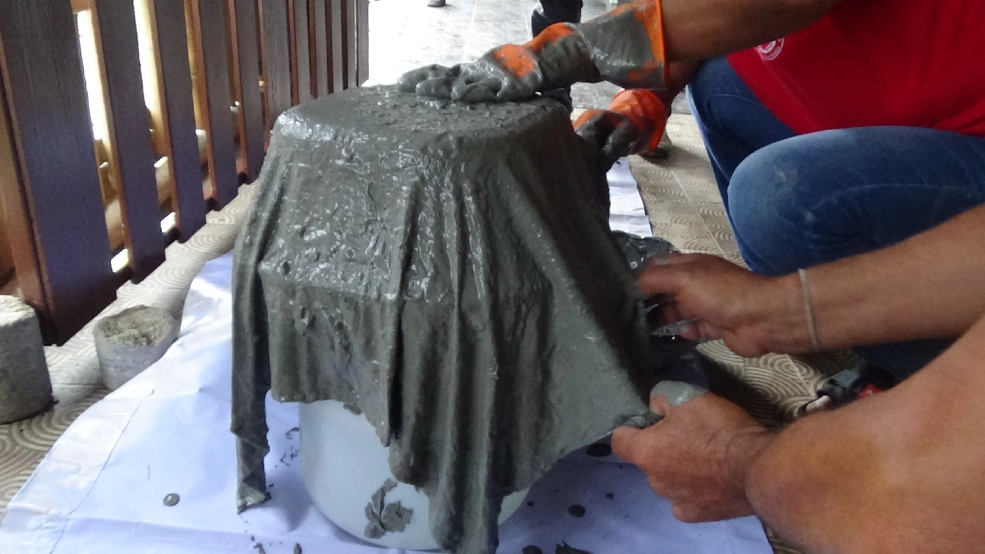 แปลงร่างผ้าไร้ค่าให้มีราคา "กระถางผ้าขี้ริ้ว"