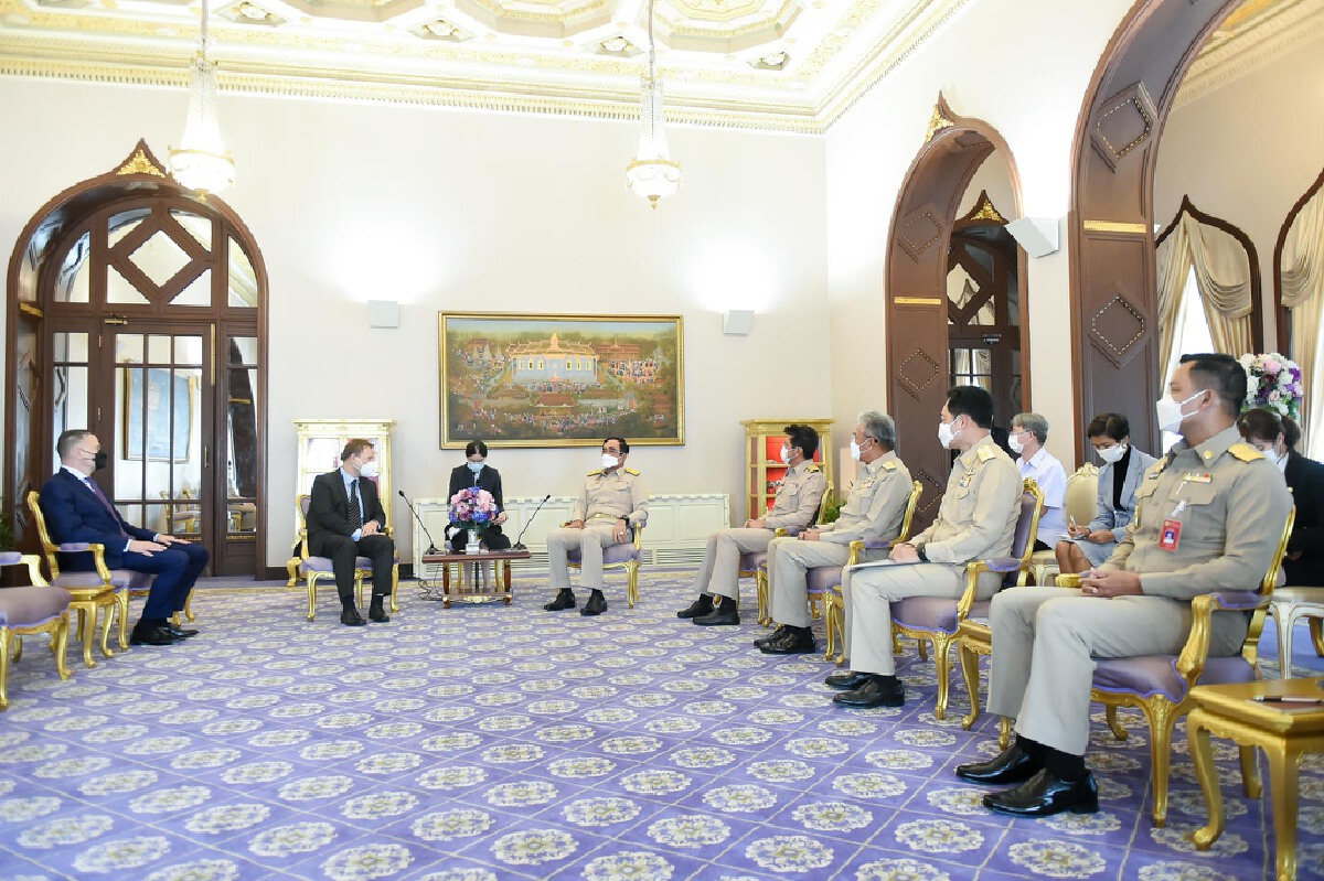 นายกฯ รับมอบยารักษาโควิด-19 จากรัฐบาลเยอรมนี