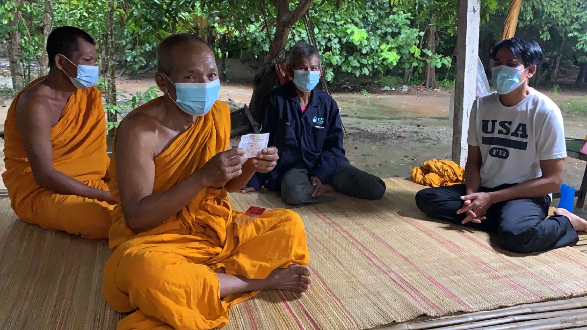 เจ้าอาวาสถูก 12 ล้าน ชาวบ้านนอนเฝ้าทั้งคืน จะนำเงินไปทำอะไร