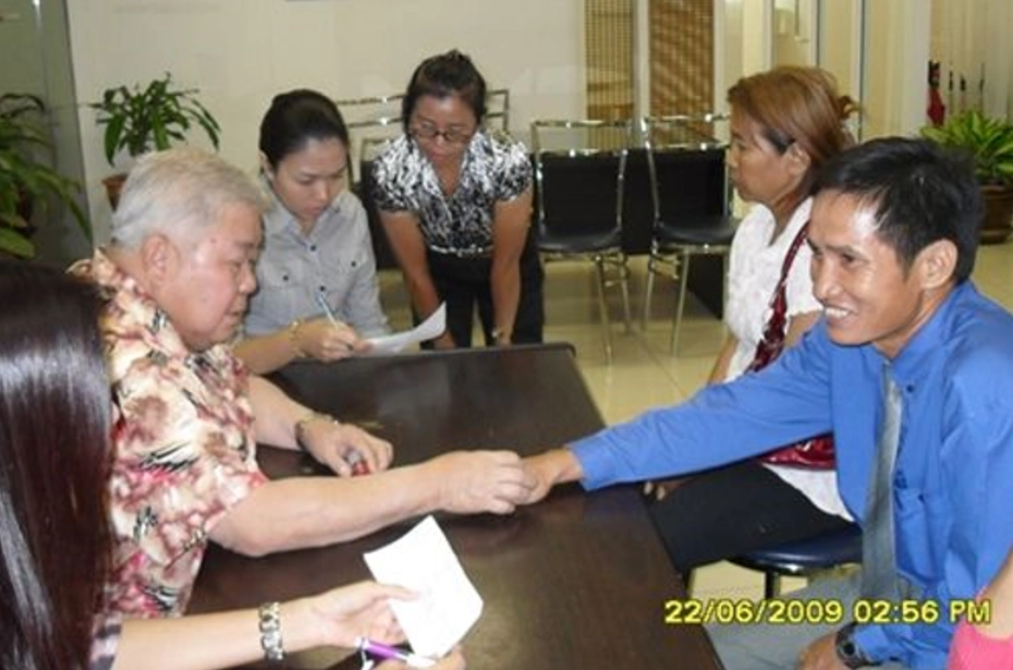 เปิดประวัติ "หมอเส็ง" ลูกหมอสมุนไพรชาวจีนสู่นักธุรกิจมหาเศรษฐี