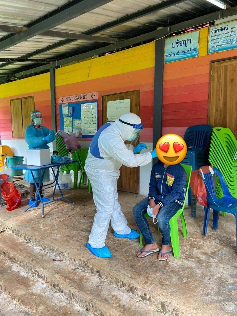 ชาวกะเหรี่ยงกักตัวยกหมู่บ้าน-วอนร่วมบริจาค