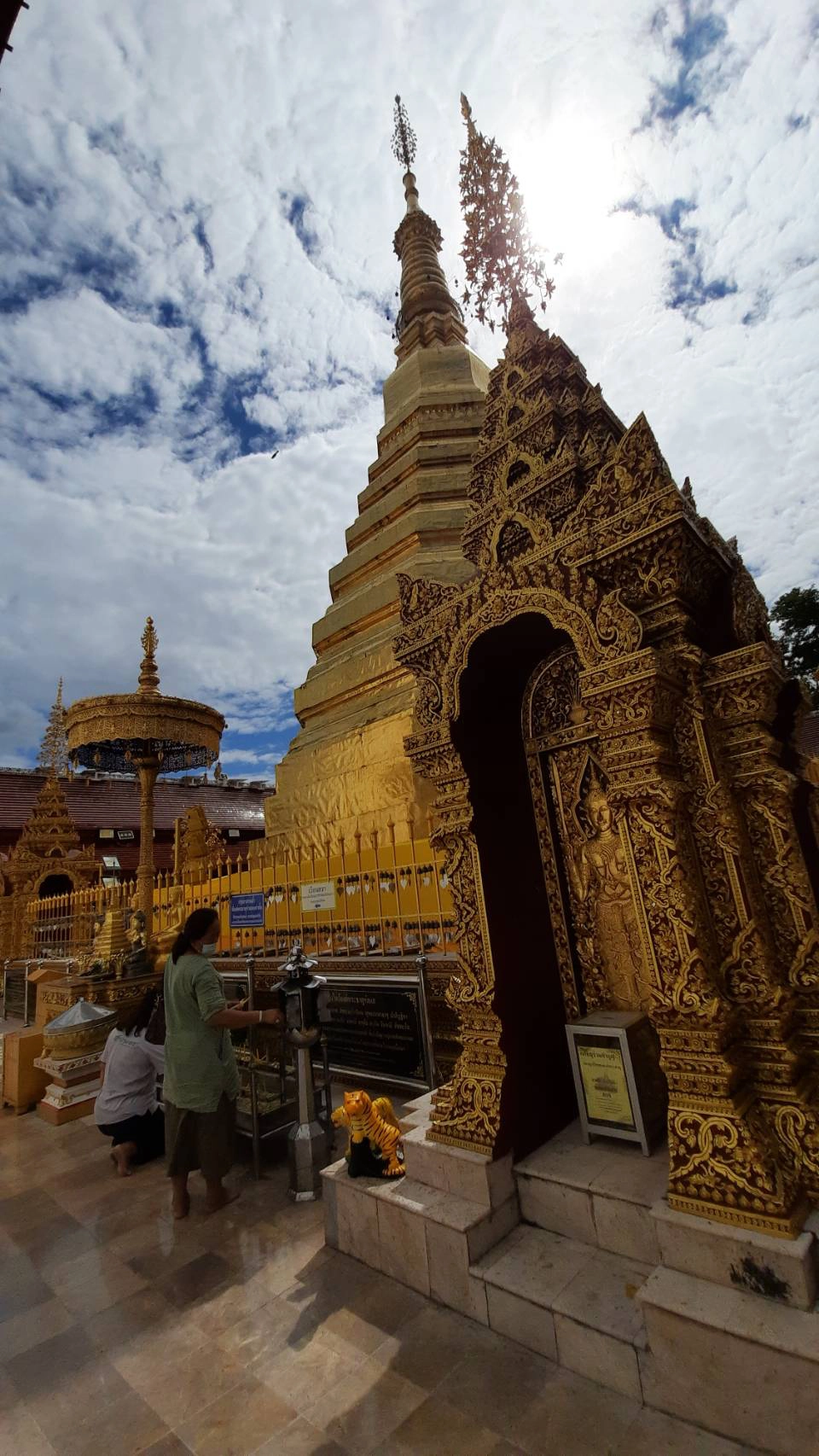 เตรียมบูรณะองค์พระธาตุช่อแฮ-พบรอยปริแตก