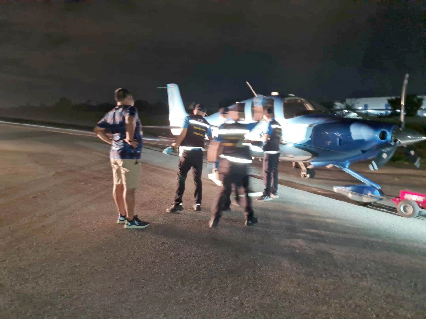 ญาตินักการเมืองดัง-ขับเครื่องบินเล็กชนคนดับ